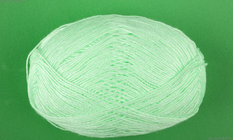 Пряжа ПЕХОРКА Кружевная // 067 // 41 // Салатовый