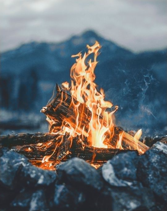 Ag 355 Алмазная мозаика Гранни "У костра"