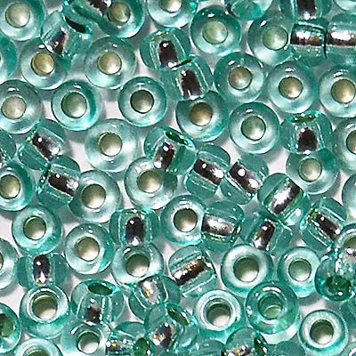 Бисер Preciosa 78164 бирюзовый прозрачный с серебряным центром