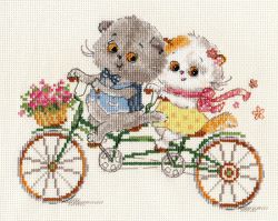 0-178 Набор для вышивания Алиса "Басик и Ли-Ли. Счастливый день"