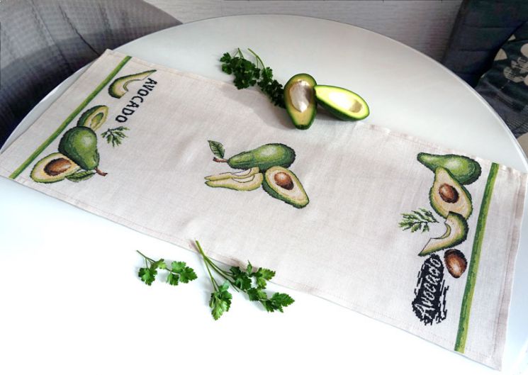 21.003.08 Набор для вышивания скатерти Марья Искусница "Авокадо"