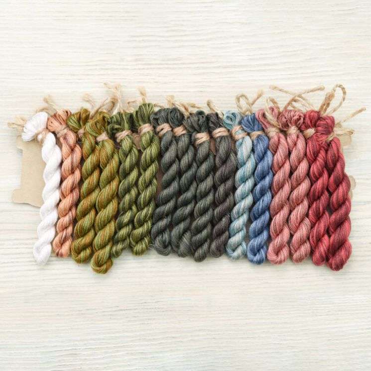 НМул-ВС105-2401 Набор ниток OwlForest для схемы «Вечноцветущий сад» (ПНК) 40 каунт в 1 нить